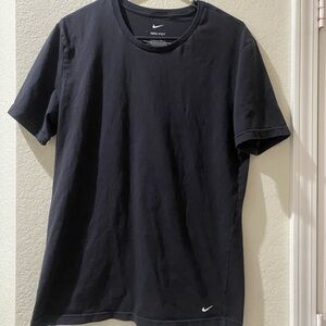 Women’s large Nike dry fit T-shirt, comfy